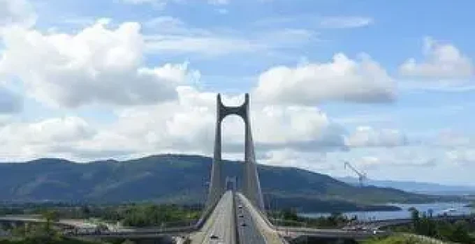 ponte em rodovia na região de Franca