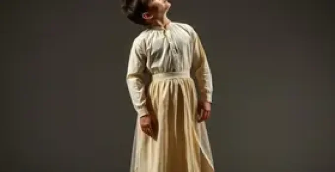VESTIDO DE MENINO