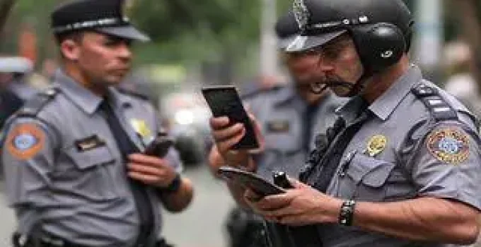 polícia de SP prende homem com 35 celulares roubados